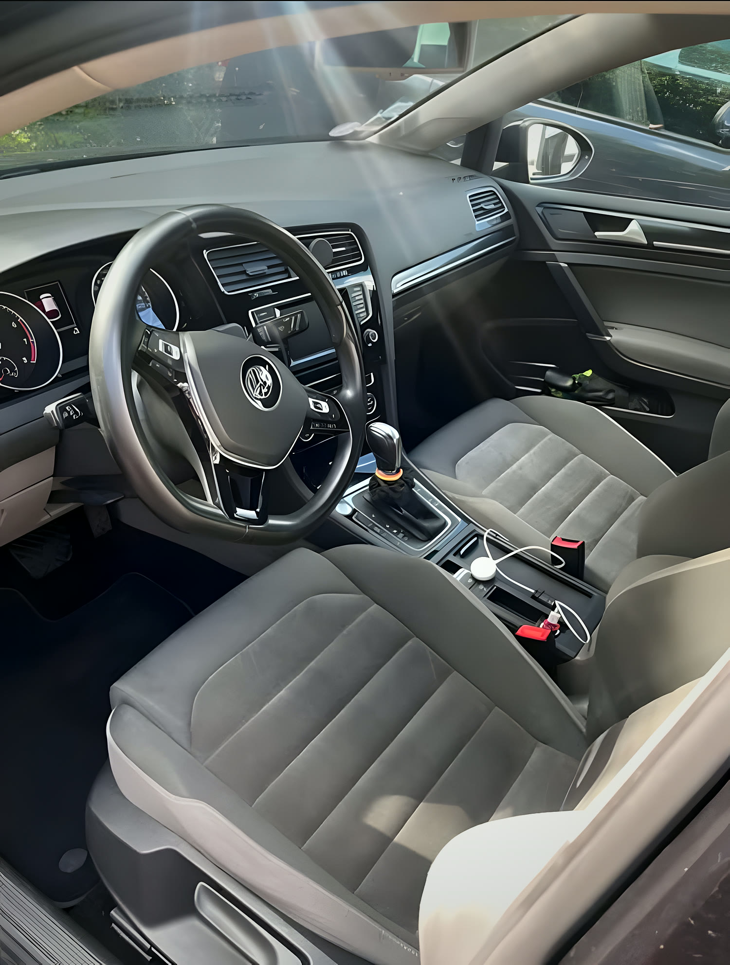 Volkswagen Golf nettoyée par Clean Glow